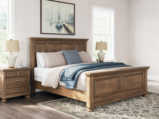 Feddinger Queen Panel Bed