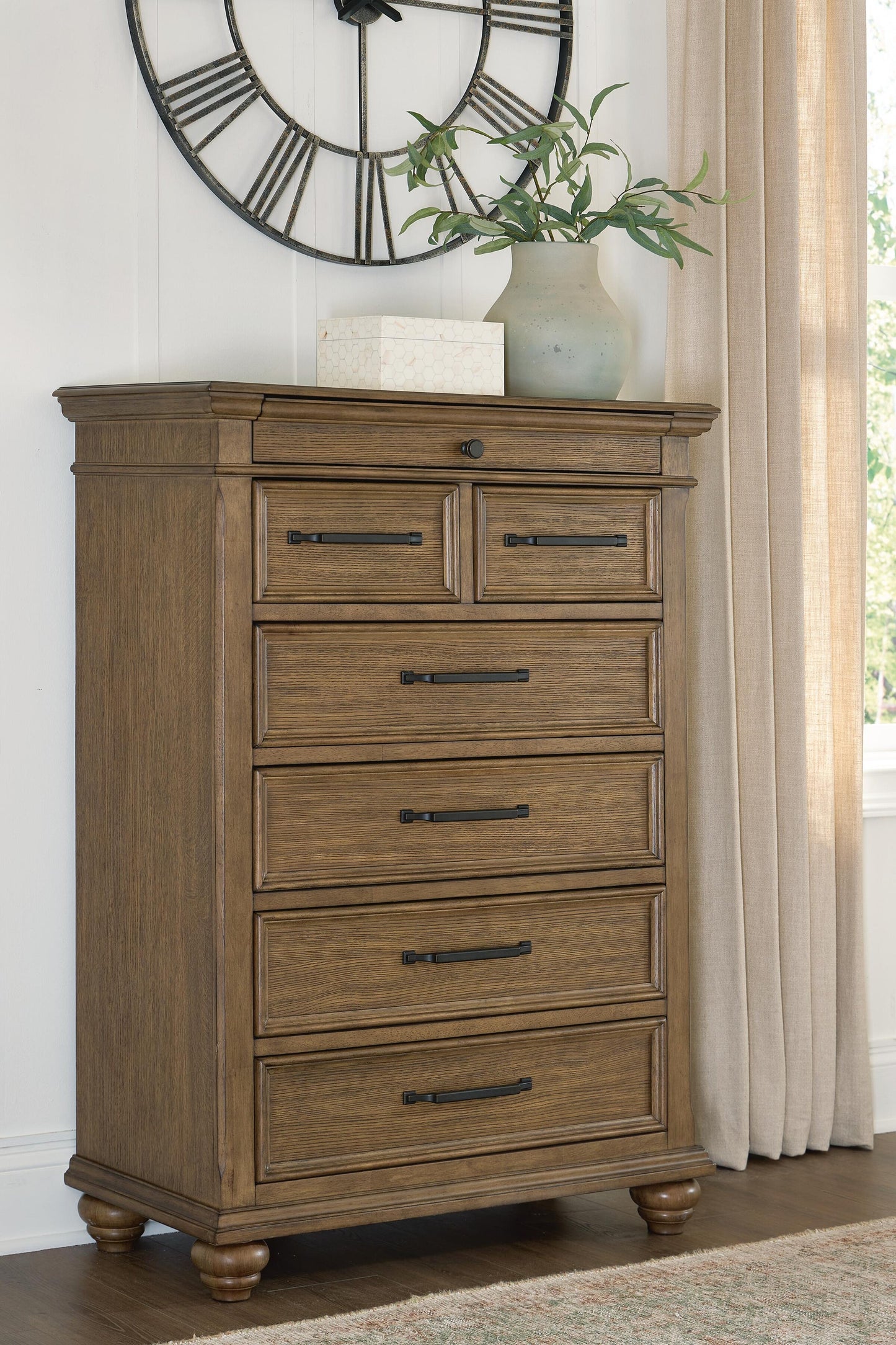 Karallin Seven Drawer Chest