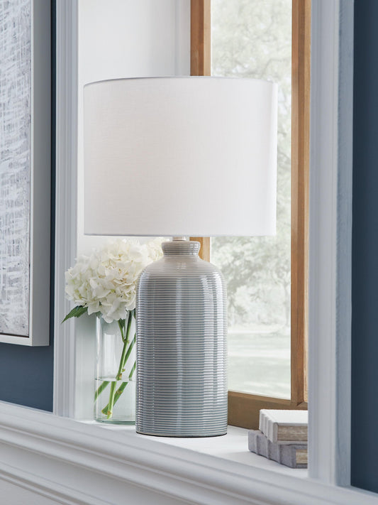 Wimlow Ceramic Table Lamp (1/CN)